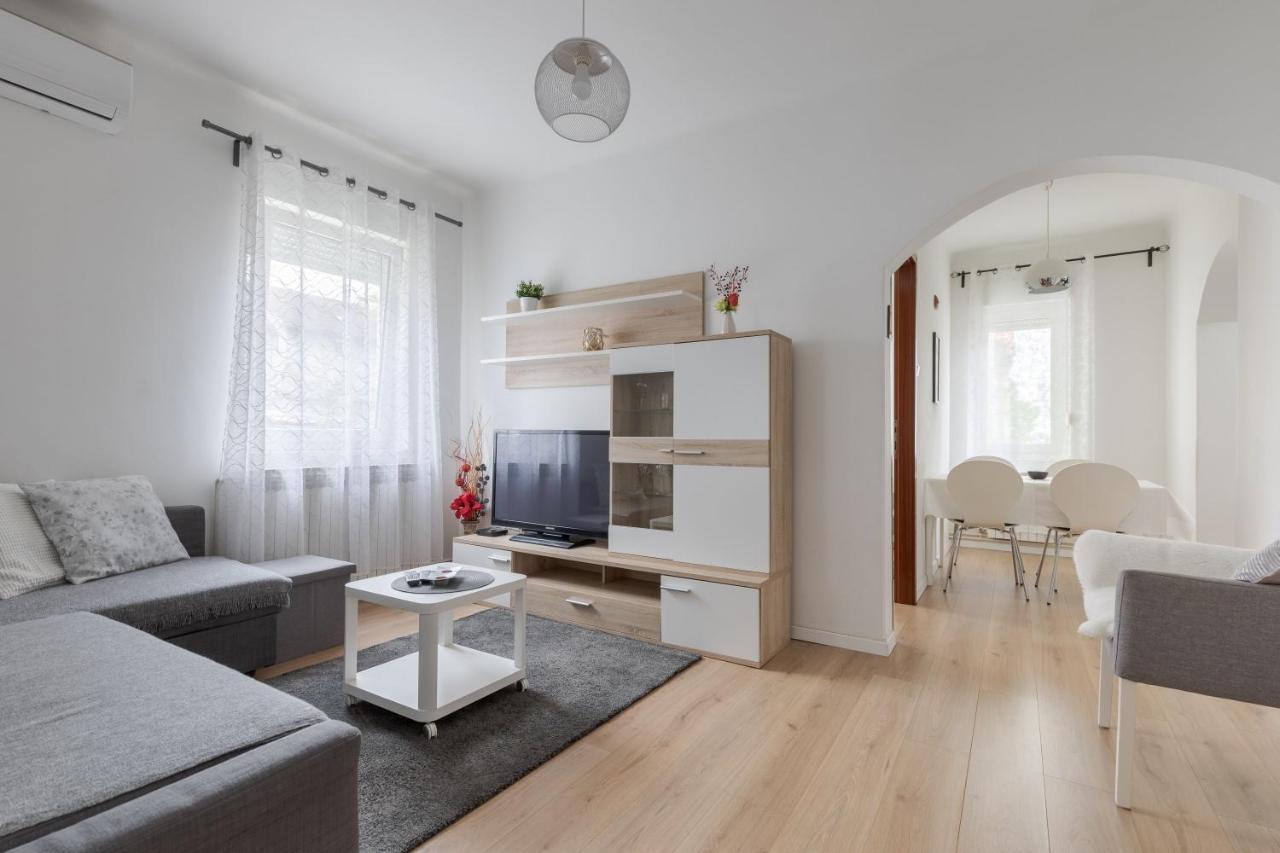 Lisinski Apartment With Private Parking Zagreb Eksteriør billede